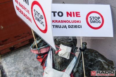 Wrocławskie krasnale walczą ze smogiem