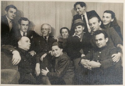 "Rozkaz: Teatr!" - reportaż o pierwszej po wojnie scenie aktorskiej na Dolnym Śląsku [ARCHIWALNE ZDJĘCIA] - 0