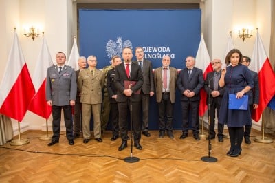 Wojewoda podsumował  najważniejsze działania rządu Premier Beaty Szydło na rzecz Dolnego Śląska - 0