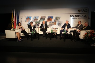 Kongres Samorządowy we Wrocławiu [PUBLICYSTYKA] - 19