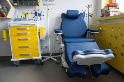 Wrocław: Kolorowy pokój dla młodych pacjentów w szpitalu na Brochowie - 0