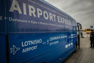 Wrocław: Uruchomiono bezpośrednie połączenie autobusowe na lotnisko