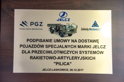 66 pojazdów za 70 milionów złotych. Firma z Jelcza podpisała kolejny kontrakt z MON - 3