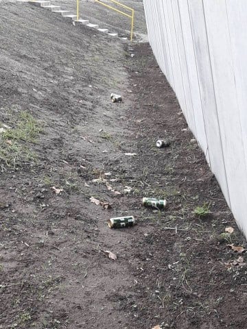 Nowe boisko baseballowe we Wrocławiu zdewastowane [ZDJĘCIA] - 6