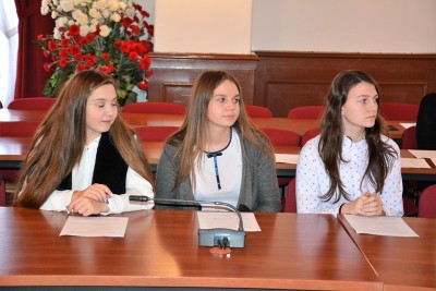 Strzegom: Młodzieżowi radni zaprzysiężeni [ZOBACZ] - 3