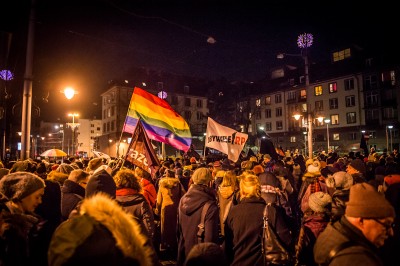 Marsz czarnych parasolek na wrocławskim Rynku [ZOBACZ] - 11
