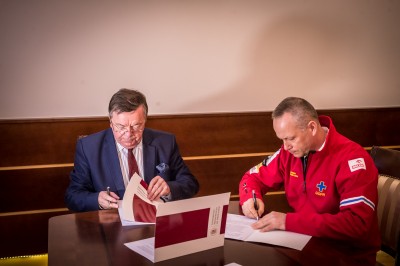 Uniwersytet Przyrodniczy bierze pod opiekę mundurowych czworonogów - 3