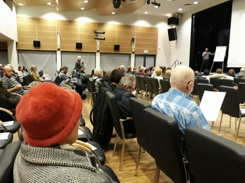 Wrocław: Trudne rozmowy o domu socjalnym dla mężczyzn na osiedlu Różanka -