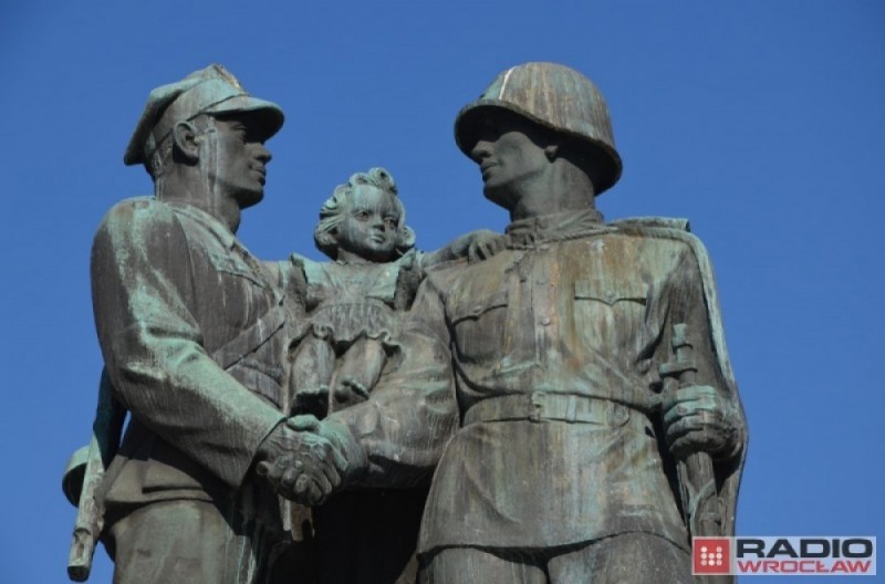 Legnica: Radni podjęli uchwałę o usunięciu "Pomnika wdzięczności dla Armii Radzieckiej" - 