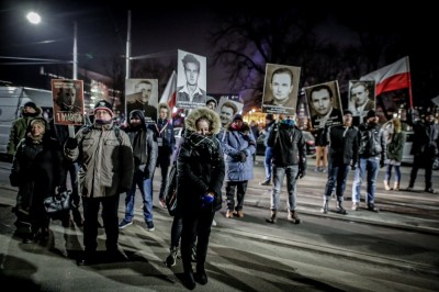 Marsz we Wrocławiu: Uczcili pamięć Żołnierzy Wyklętych [FOTO]