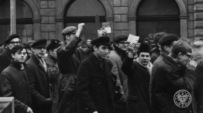 Marzec '68: "Nie byliśmy przerażeni ani przyszłością, ani tym, co nam zrobią" [POSŁUCHAJ] - Zdjęcia: ipn.gov.pl