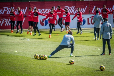 Lewandowski, Piszczek i spółka na treningu we Wrocławiu [ZDJĘCIA] - 11