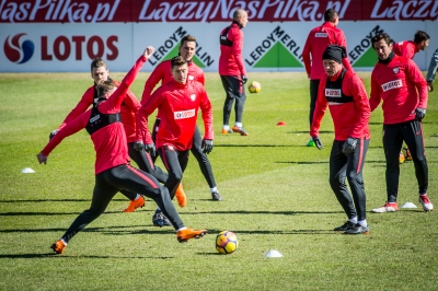 Lewandowski, Piszczek i spółka na treningu we Wrocławiu [ZDJĘCIA] - 19