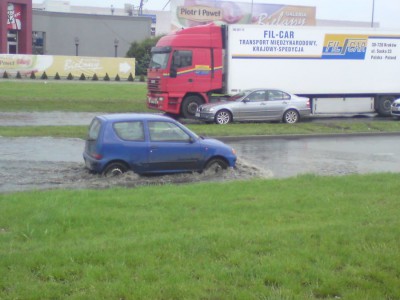 Jezioro po burzy w Bielanach Wrocławskich (Zobacz) - 5