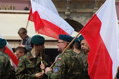 Biało-czerwona niedziela na pamiątkowym zdjęciu - 18