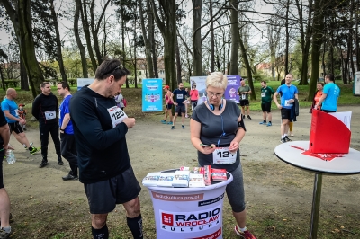 Kolejny bieg w rytmach Radia Wrocław. Tym razem na radiowej ścieżce Między Mostami [ZDJĘCIA] - 9