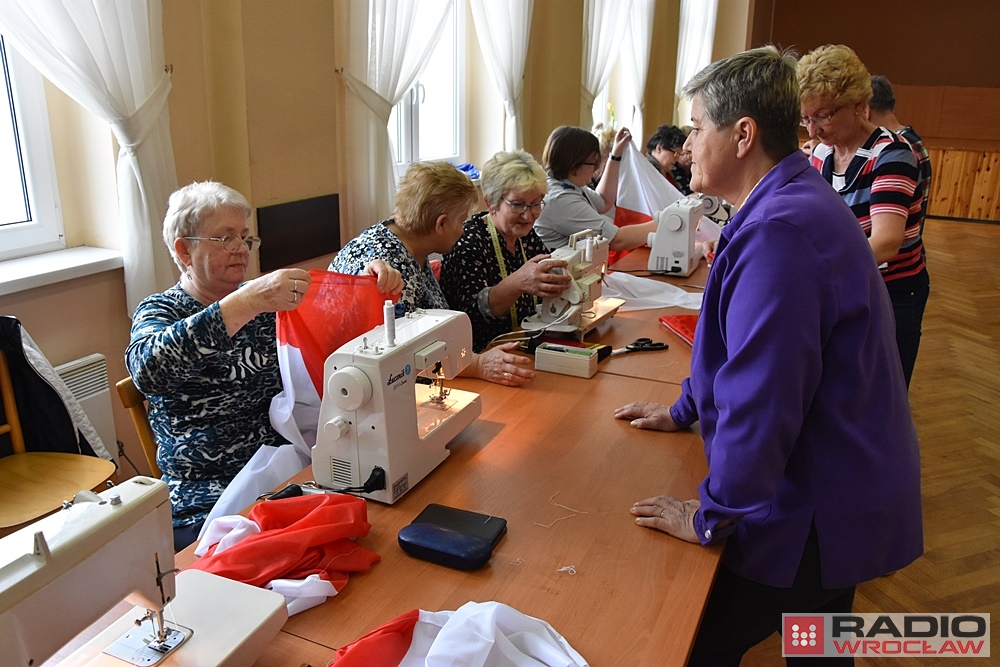Świdnica: Biało-czerwona sztafeta na stulecie niepodległości[FOTO]