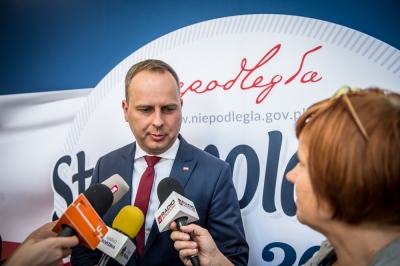 Wrocław: Wielki piknik z okazji święta flagi