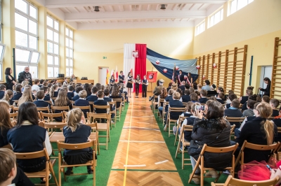 We Wrocławiu zaprezentowano sztandar na stulecie niepodległości - 2