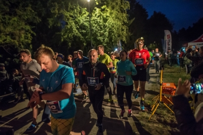 Bieg Nocny Radia Wrocław w Parku Grabiszyńskim [ZDJĘCIA] - 61