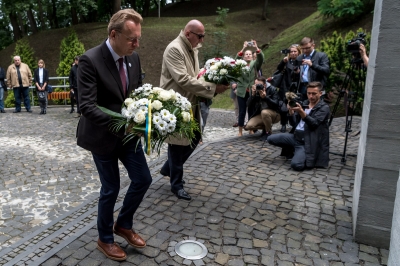 Rocznica zamordowania profesorów lwowskich i krasnal Życzliwek we Lwowie - 3