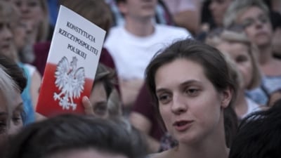 Łańcuch światła we Wrocławiu [ZDJĘCIA Z PROTESTU] - 3
