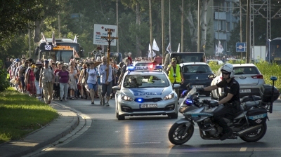 Ulicami Wrocławia przeszła piesza pielgrzymka [FOTO, WIDEO]