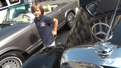 Zabytkowe samochody przejechały przez Wrocław [ZDJĘCIA, WIDEO] - 12