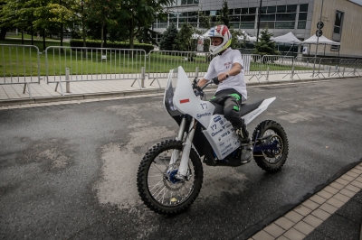 Jedyne takie wyścigi elektrycznych motocykli. Politechnika najlepsza [ZDJĘCIA] - 4