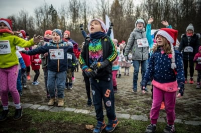 „W pogoni za św. Mikołajem" – bieg Radia Wrocław [ZDJĘCIA] - 27