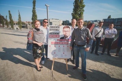Pierwszy proces w trybie wyborczym we Wrocławiu. Chodzi o plakat KWW Jerzego Michalaka