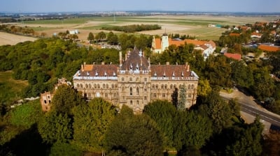 Do dziś niewyjaśniona mroczna tajemnica III rzeszy. Jakie historie kryje pałac w Mokrzeszowie na Dolnym Śląsku? [zobacz]