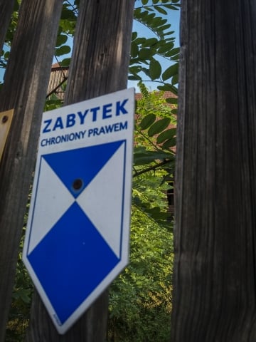 Wyjątkowy kościół w Kuźniczysku. Czy uda się uratować XVIII-wieczny zabytek? [FILMY] - 2