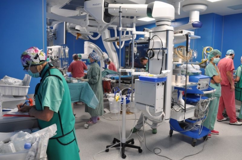Kliniki zyskały supernowoczesną operacyjną salę hybrydową [ZOBACZ] - (fot. mat. prasowe)