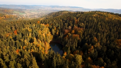 Jedyne takie jeziorka w Europie. Atrakcja turystyczna na skalę światową [WIDEO] - 1
