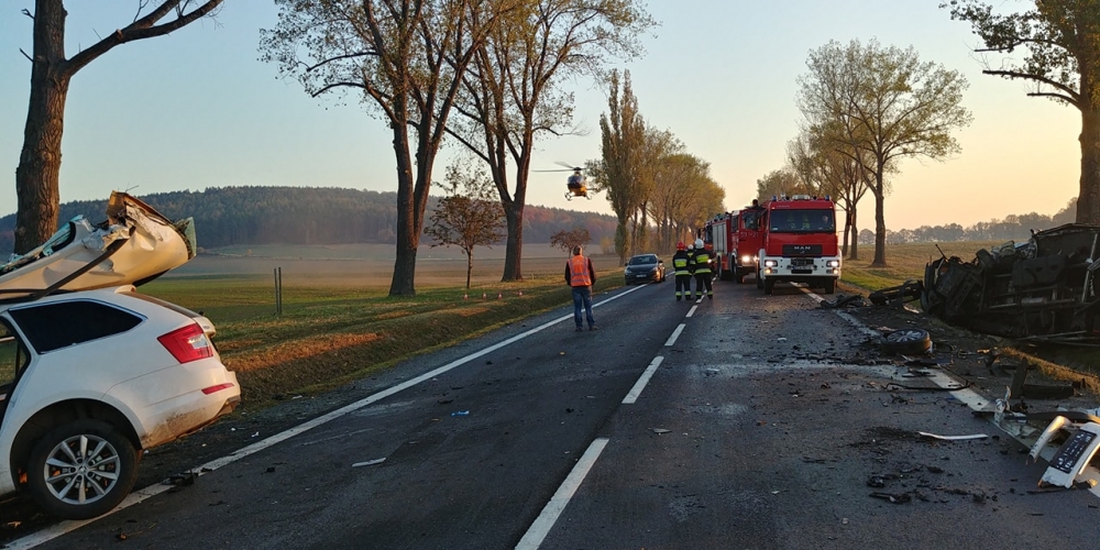 Dwie osoby ranne w wypadku na krajowej 8 - Fot: OSP w Przyłęku