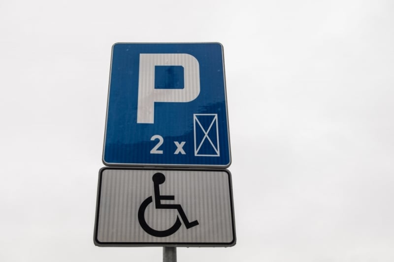 PiS: Miasto trzeba dostosować do potrzeb osób niepełnosprawnych - (fot. Radio Wrocław)