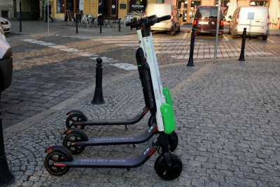 Wrocław: Najpierw elektryczne samochody i skutery, teraz... hulajnogi