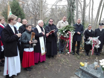 Udało się zidentyfikować miejsce pochówku pułkownika Rożałowskiego - 10