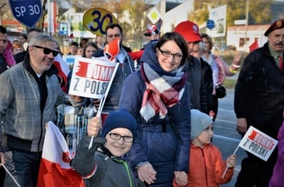 Radosna Parada Niepodległości we Wrocławiu [ZDJĘCIA]