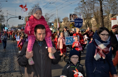Radosna Parada Niepodległości we Wrocławiu [ZDJĘCIA] - 12