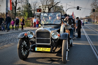 Radosna Parada Niepodległości we Wrocławiu [ZDJĘCIA] - 18