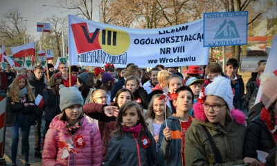Radosna Parada Niepodległości we Wrocławiu [ZDJĘCIA] - 1
