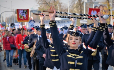 Radosna Parada Niepodległości we Wrocławiu [ZDJĘCIA] - 6