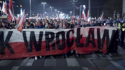 Wrocław: Narodowy Marsz Niepodległości rozwiązany [ZOBACZ FILM] - 14