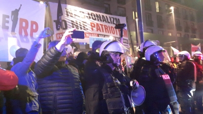 Wrocław: Narodowy Marsz Niepodległości rozwiązany [ZOBACZ FILM] - 9