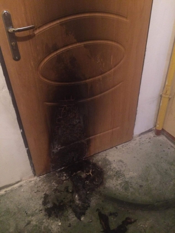 Wałbrzych: Gościła dzieci z zagranicy. Ktoś podpalił drzwi jej mieszkania - Zdjęcia z profilu poszkodowanej