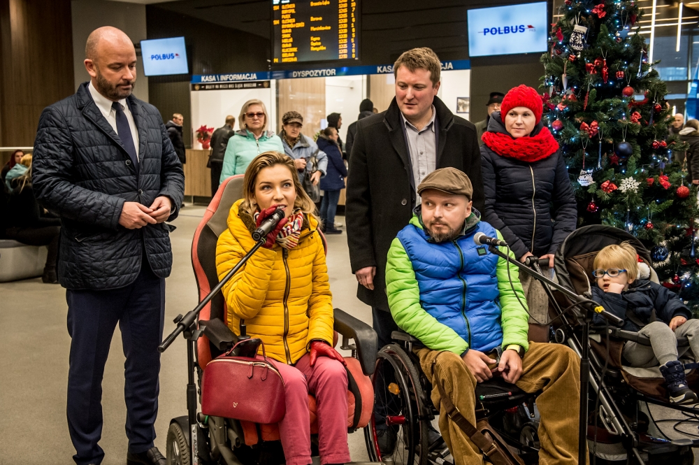 Wrocławski Dworzec Autobusowy został dostosowany do os&oacute;b z niepełnosprawnościami