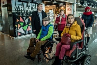 Wrocławski Dworzec Autobusowy został dostosowany do osób z niepełnosprawnościami - 13