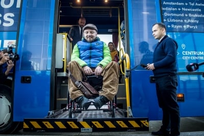Wrocławski Dworzec Autobusowy został dostosowany do osób z niepełnosprawnościami - 3